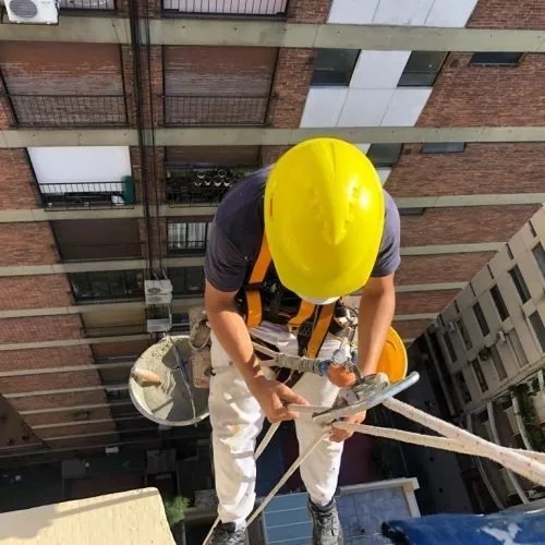 imagen-trabajos-en-altura-2